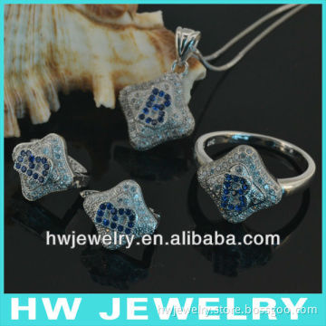 81090 letter B jewellery set